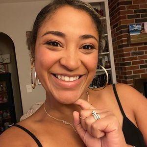 Meet your Posher, Tiffany